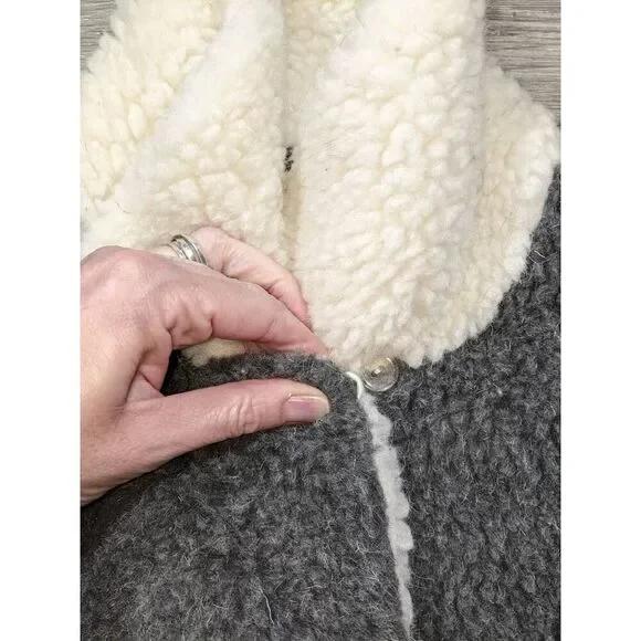 NWOT 100% Natural Sheep WOOL MEDIUM WEIGHT HK brand teddy bear coat. - Picture 8 of 16